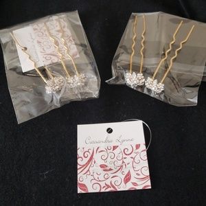 Set of 4 Sparkly Hair Pins